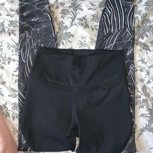 Nike leggings with detailed bottom